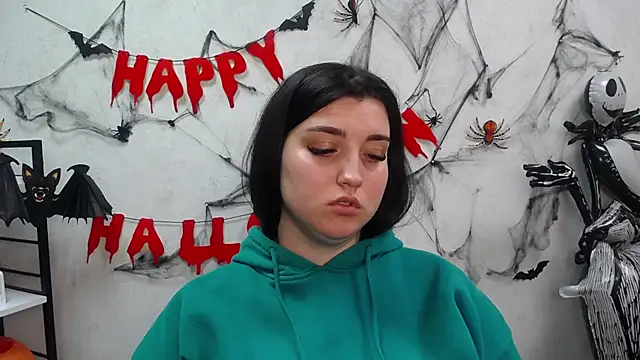 ScarletCargo online show from 5, 11, 2025