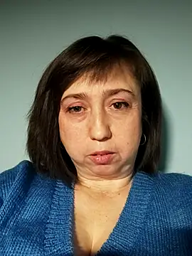 Snapshot of MaryKiki5619 chatting on 15, 11, 2025 MaryKiki5619 online show from 15, 11, 2025