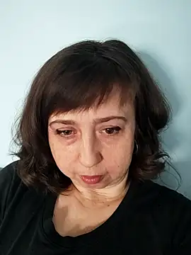 Snapshot of MaryKiki5619 chatting on 17, 11, 2025 MaryKiki5619 online show from 17, 11, 2025