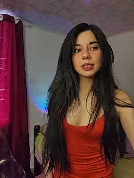 Snapshot of wetbyAlice chatting on 7, 5, 2026 wetbyAlice online show from 7, 5, 2026