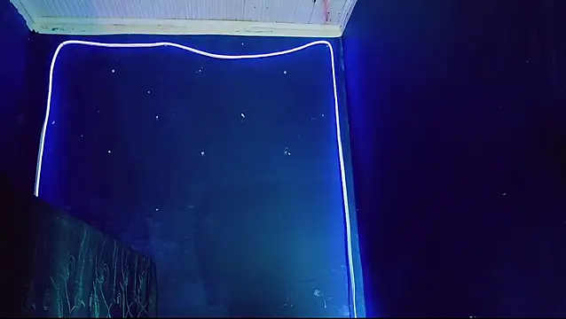 Snapshot of Kloe_cardashan chatting on 17, 11, 2025 Kloe cardashan online show from 17, 11, 2025