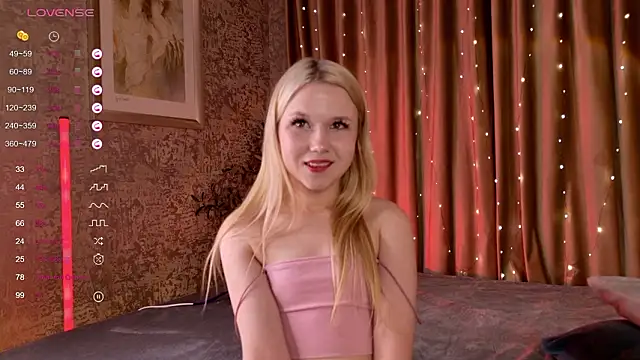 VivieSunn online show from 4, 3, 2026