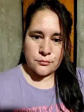 Snapshot of Clara_Arg chatting on 15, 12, 2025 Clara Arg online show from 15, 12, 2025