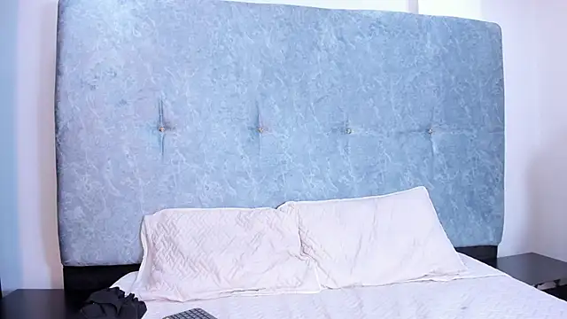 Snapshot of Catalina_Bonnet chatting on 29, 10, 2025 Catalina Bonnet online show from 29, 10, 2025