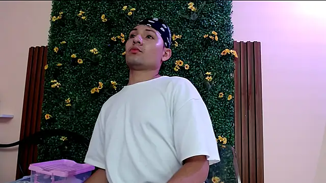 Snapshot of angel666smit chatting on 1, 11, 2025 angel666smit online show from 1, 11, 2025