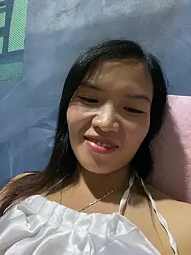 Snapshot of Yunzang chatting on 8, 11, 2025 Yunzang online show from 8, 11, 2025