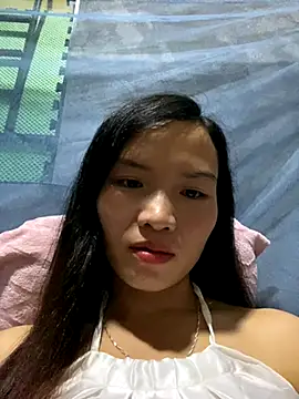 Snapshot of Yunzang chatting on 9, 11, 2025 Yunzang online show from 9, 11, 2025