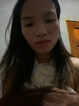 Snapshot of Yunzang chatting on 13, 11, 2025 Yunzang online show from 13, 11, 2025