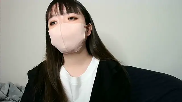 yua chan00 online show from 13, 11, 2025