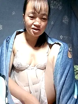 Snapshot of Noelle-e chatting on 27, 11, 2025 Noelle-e online show from 27, 11, 2025