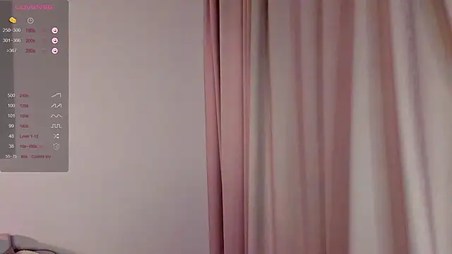 Snapshot of Alice_Presly chatting on 9, 11, 2025 Alice Presly online show from 9, 11, 2025