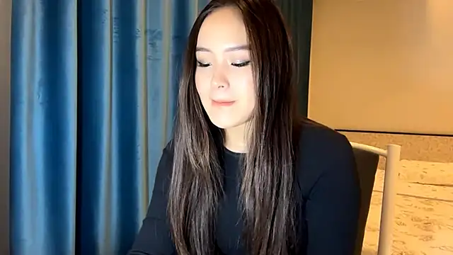 Snapshot of SupremeDividend chatting on 16, 11, 2025 SupremeDividend online show from 16, 11, 2025