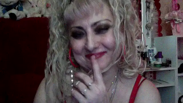 Snapshot of xHot_Amazonq chatting on 15, 2, 2026 xHot Amazonq online show from 15, 2, 2026