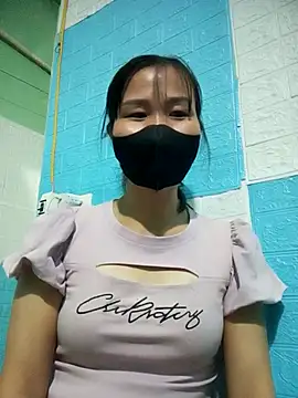 Snapshot of Donatella28 chatting on 30, 10, 2025 Donatella28 online show from 30, 10, 2025