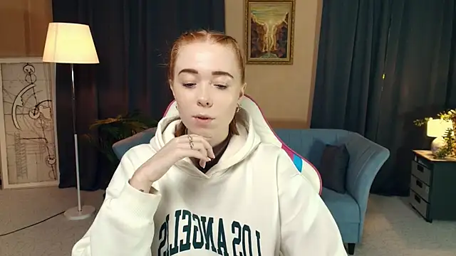 Snapshot of AddieOsler chatting on 22, 11, 2025 AddieOsler online show from 22, 11, 2025