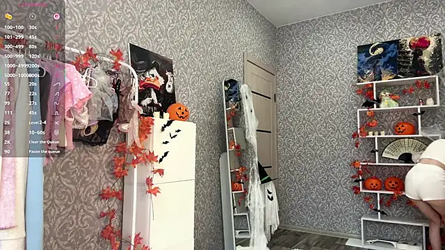 Snapshot of MiraVandee chatting on 26, 10, 2025 MiraVandee online show from 26, 10, 2025