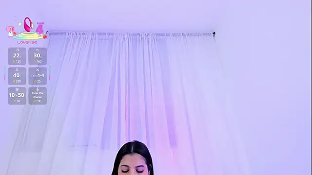 Snapshot of Leyacopper_ chatting on 8, 11, 2025 Leyacopper online show from 8, 11, 2025