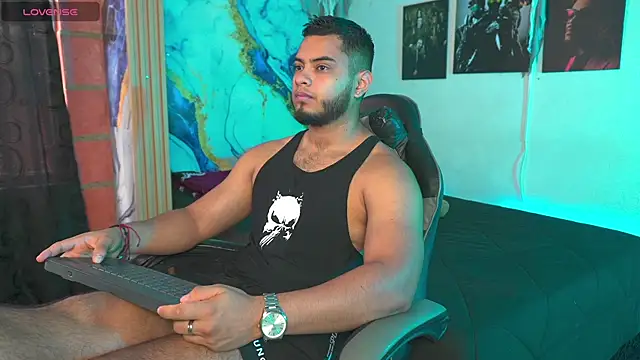 Snapshot of Tiler_wolker chatting on 2, 11, 2025 Tiler wolker online show from 2, 11, 2025