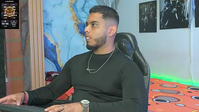 Snapshot of Tiler_wolker chatting on 25, 11, 2025 Tiler wolker online show from 25, 11, 2025