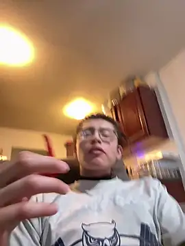 alexismar28 online show from 2, 2, 2026