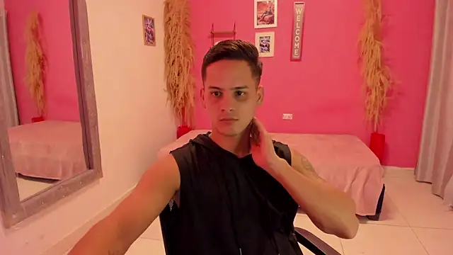 Snapshot of elmasmas01 chatting on 29, 11, 2025 elmasmas01 online show from 29, 11, 2025