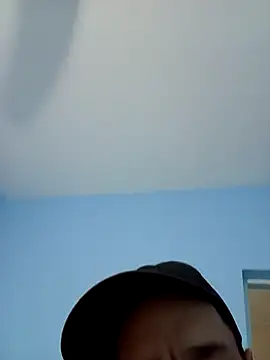 Snapshot of Kruguerdevil chatting on 28, 10, 2025 Kruguerdevil online show from 28, 10, 2025