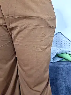 Snapshot of Mia_fox29 chatting on 17, 11, 2025 Mia fox29 online show from 17, 11, 2025