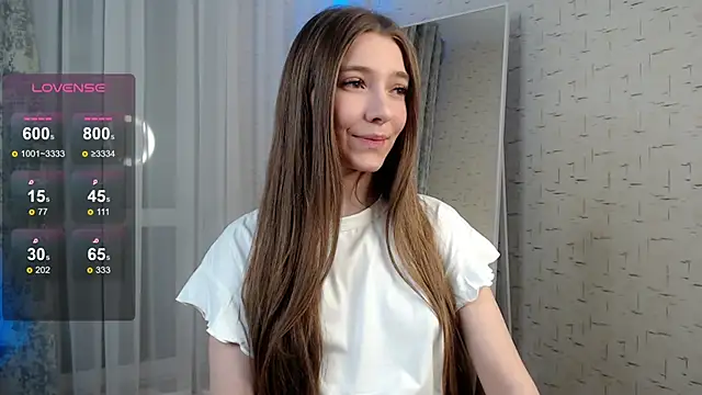 Snapshot of miragge_ chatting on 17, 11, 2025 miragge online show from 17, 11, 2025