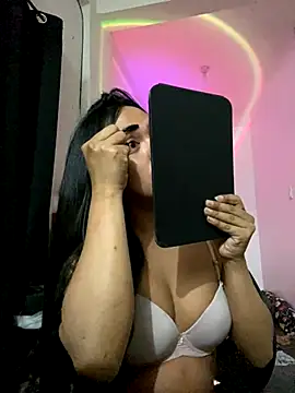 Snapshot of MiyakoCavendish chatting on 26, 10, 2025 MiyakoCavendish online show from 26, 10, 2025