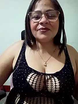 Snapshot of Angie_milf50 chatting on 6, 1, 2026 Angie milf50 online show from 6, 1, 2026