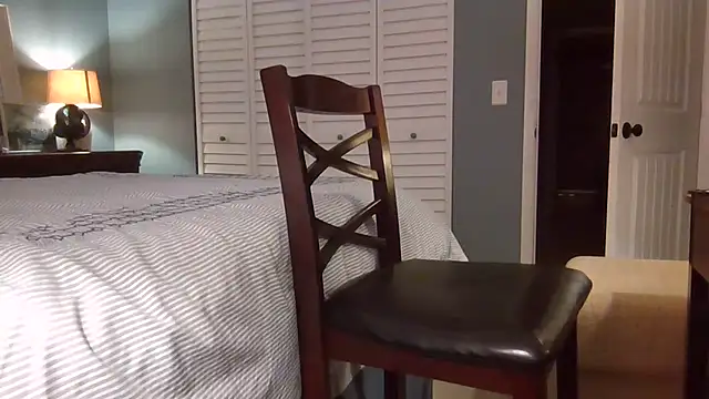 Snapshot of Hooshung_mvers8 chatting on 25, 11, 2025 Hooshung mvers8 online show from 25, 11, 2025