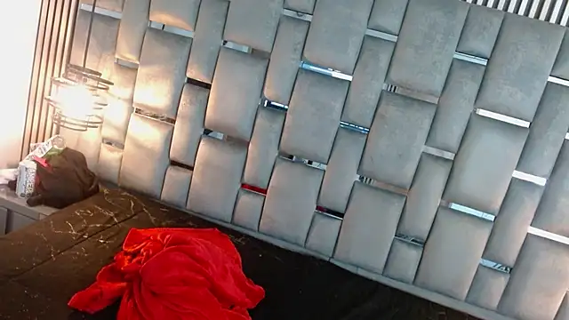 Snapshot of Memi_xxx chatting on 14, 11, 2025 Memi xxx online show from 14, 11, 2025