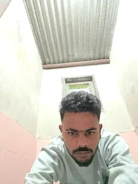 Snapshot of devil_boy_0909 chatting on 8, 11, 2025 devil boy 0909 online show from 8, 11, 2025