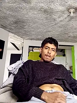 SkinniYamo online show from 22, 3, 2026