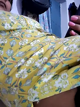 Snapshot of Hot-Rubyy chatting on 9, 4, 2026 Hot-Rubyy online show from 9, 4, 2026