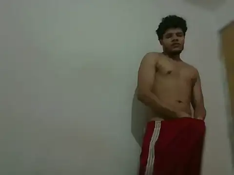 Snapshot of riley_xxx chatting on 17, 12, 2025 riley xxx online show from 17, 12, 2025