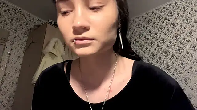 Snapshot of SofiaDreams09 chatting on 2, 11, 2025 SofiaDreams09 online show from 2, 11, 2025