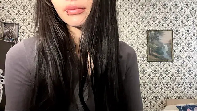 Snapshot of SofiaDreams09 chatting on 3, 12, 2025 SofiaDreams09 online show from 3, 12, 2025