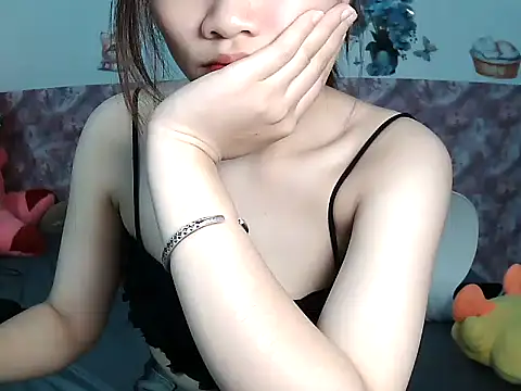 Snapshot of zubu_202 chatting on 19, 11, 2025 zubu 202 online show from 19, 11, 2025