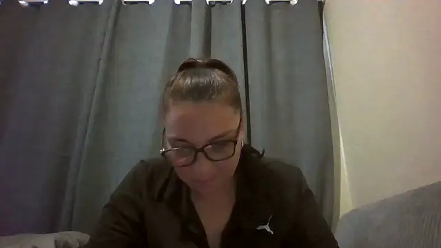 lilMissMarli online show from 17, 4, 2026