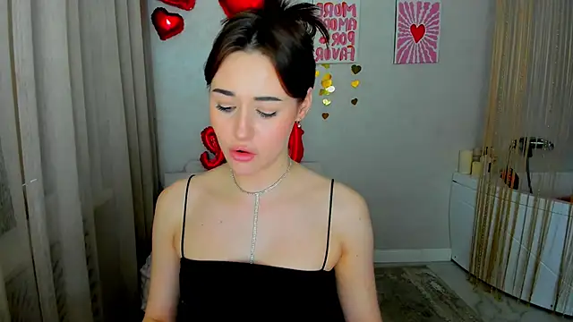 MakeYoueHappy online show from 16, 2, 2026