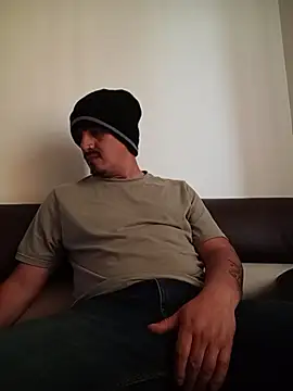 arescloudxxx online show from 30, 10, 2025