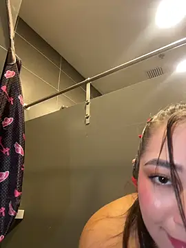 Snapshot of Hannahpradaa_ chatting on 13, 11, 2025 Hannahpradaa online show from 13, 11, 2025