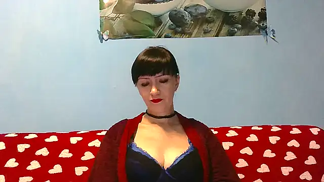 Snapshot of IffetLove42 chatting on 26, 11, 2025 IffetLove42 online show from 26, 11, 2025