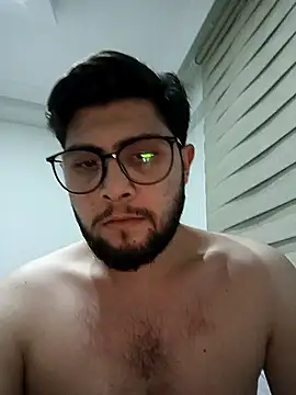 Mstfaavan64 online show from 12, 3, 2026