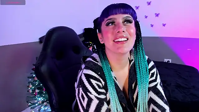 Snapshot of Monserrat_Cute_ chatting on 23, 11, 2025 Monserrat Cute online show from 23, 11, 2025