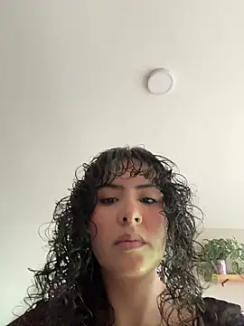 SugarTroubl33 online show from 13, 1, 2026