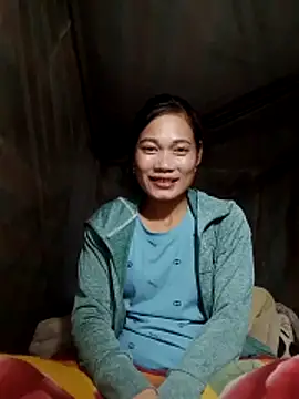 Snapshot of doggy-00 chatting on 12, 11, 2025 doggy-00 online show from 12, 11, 2025