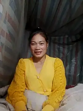 Snapshot of doggy-00 chatting on 3, 12, 2025 doggy-00 online show from 3, 12, 2025