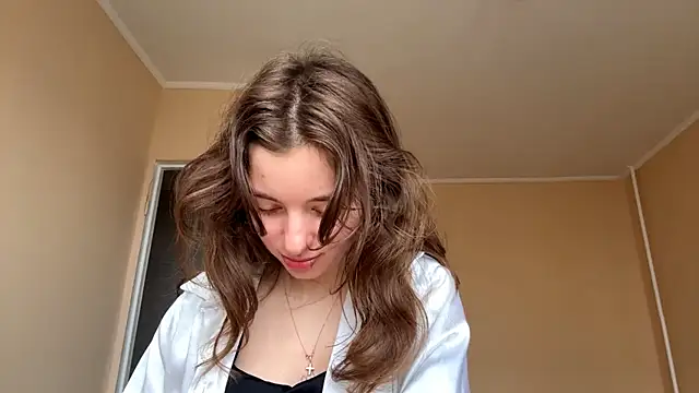 Snapshot of BunkedTempter chatting on 13, 11, 2025 BunkedTempter online show from 13, 11, 2025